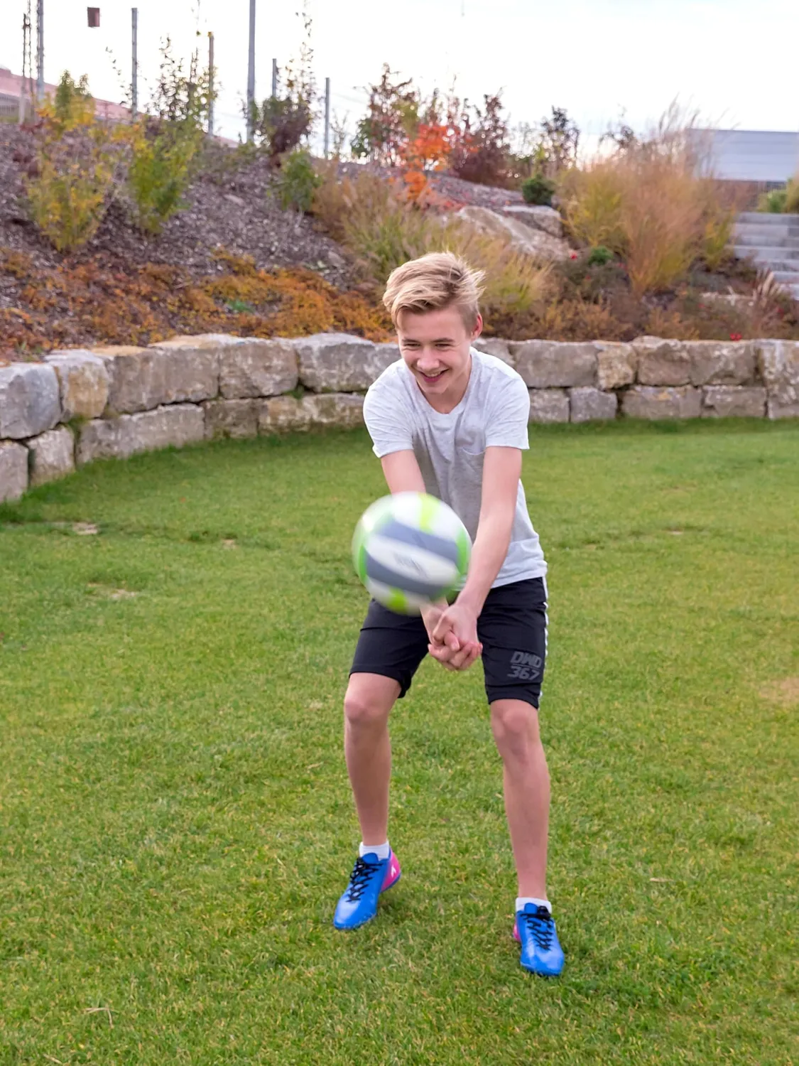 Betzold Ball-Set Sportbälle 5-teilig Fußball Volleyball
