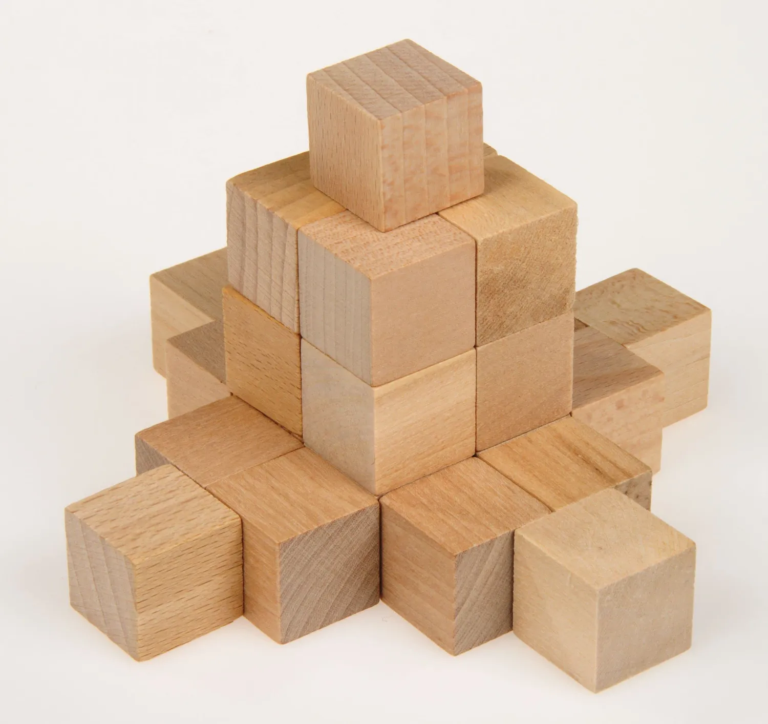 Betzold Soma-Würfel 150 Holzwürfel 2 x 2 x 2 cm naturbelassen