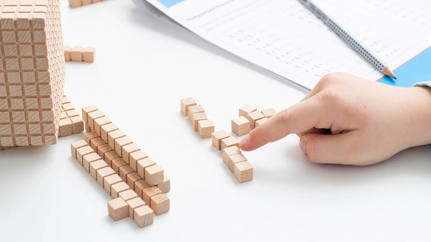 Betzold Dienes Zehnersystem-Satz Holz Dezimalsystem