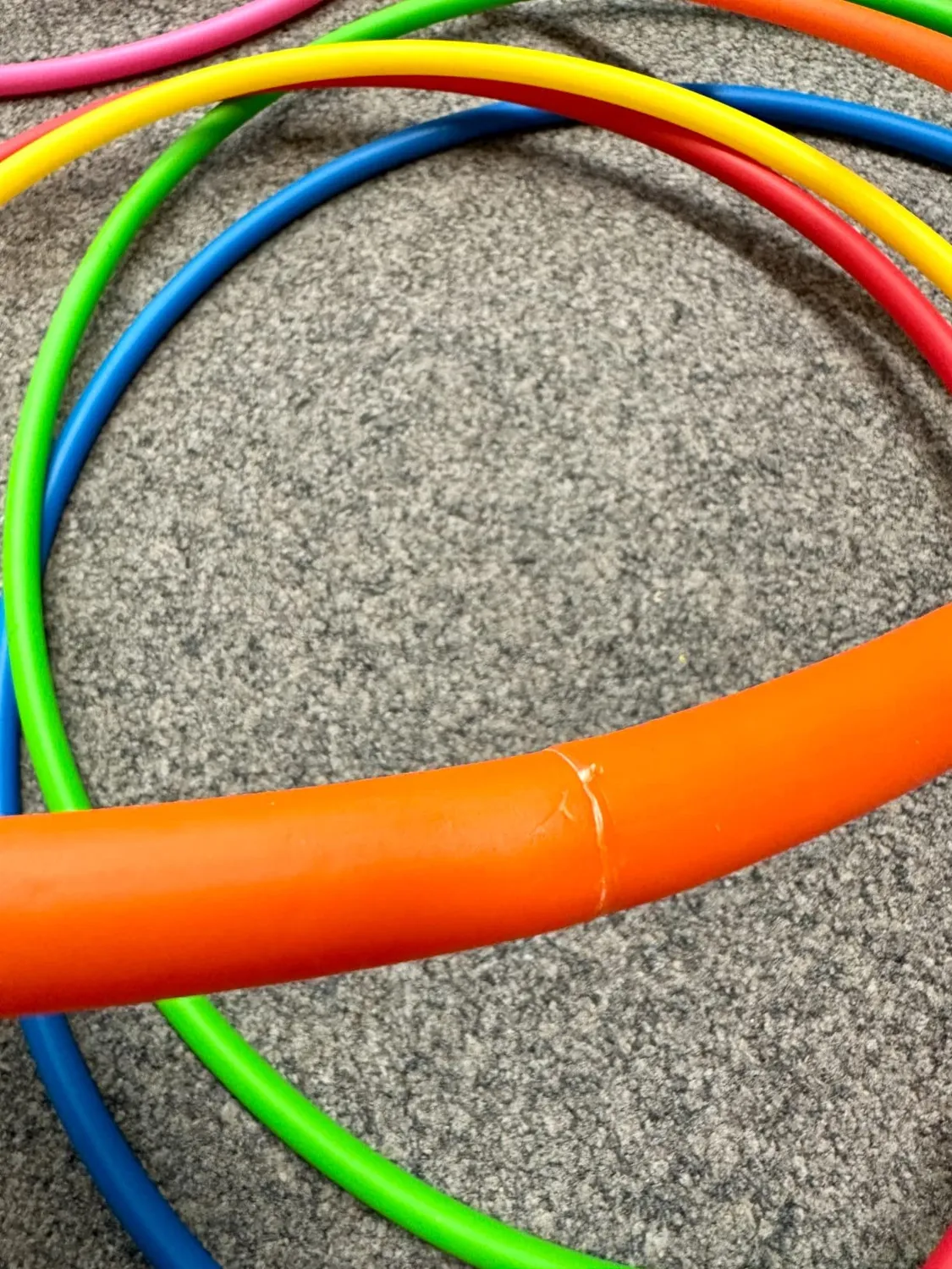 Betzold Gymnastik-Reifen Regenbogen-Set
