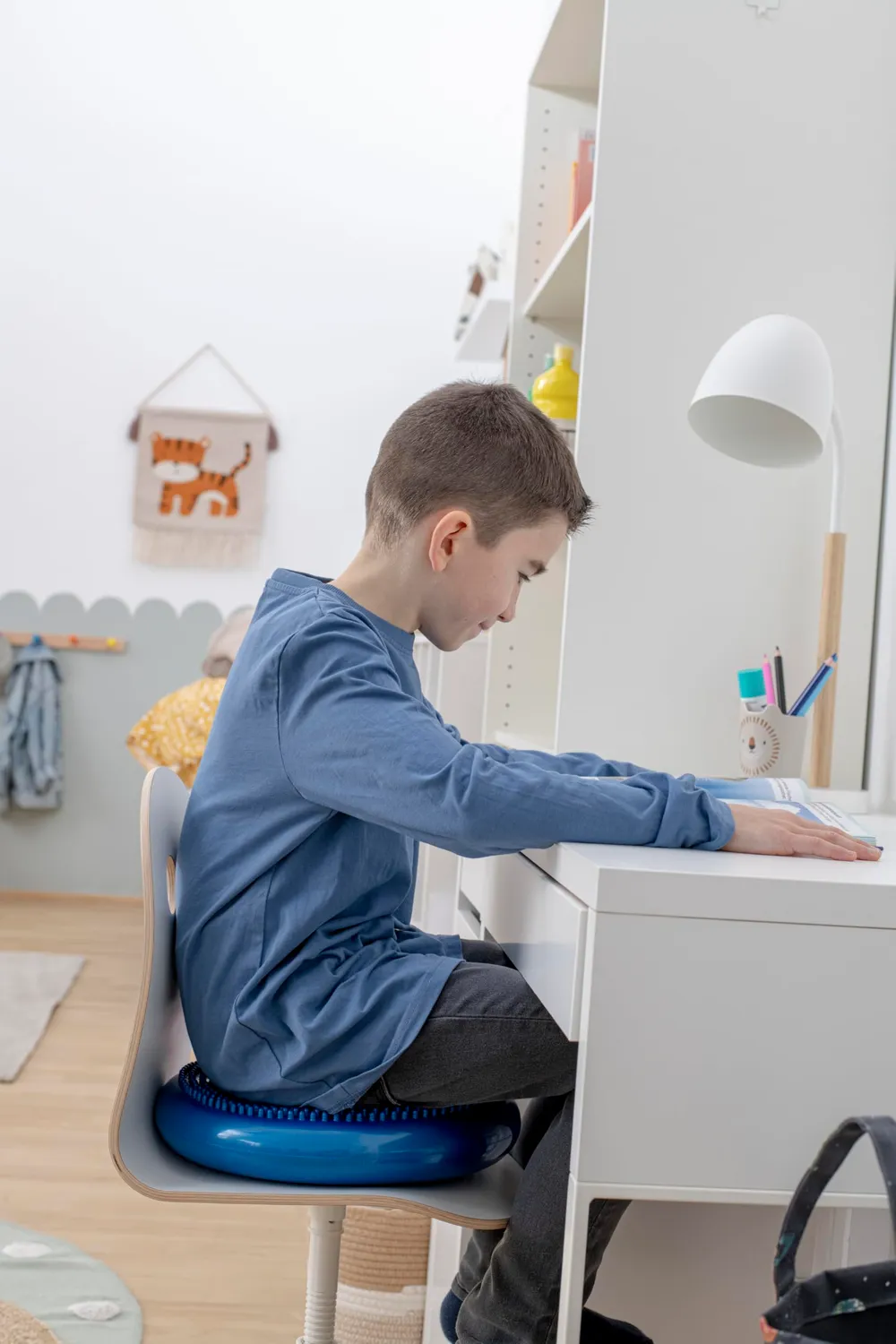 Betzold Balancekissen 33 cm genoppt mit Pumpe luftgefüllt