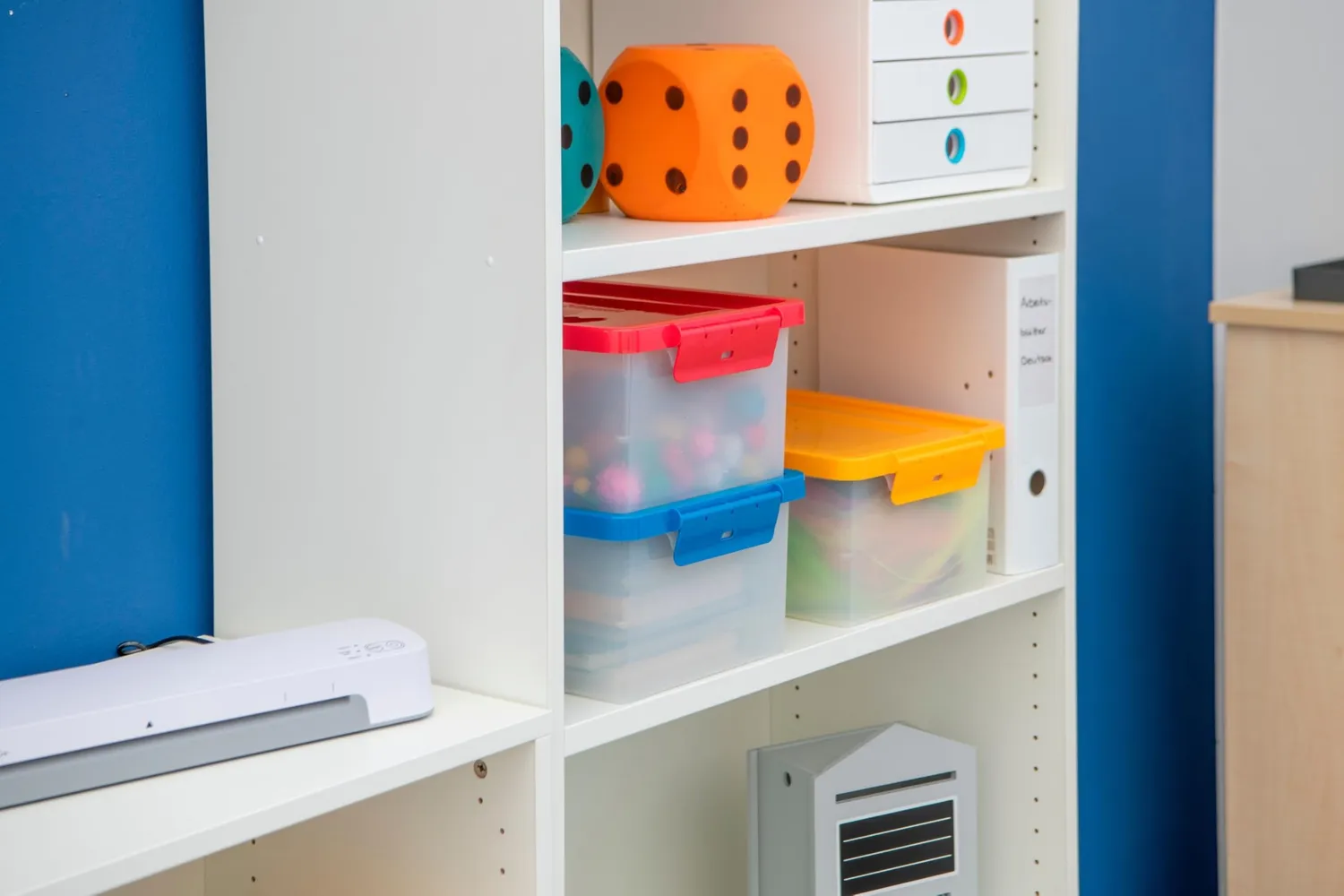 Betzold Aufbewahrungsbox mit Deckel A4 Box stapelbar