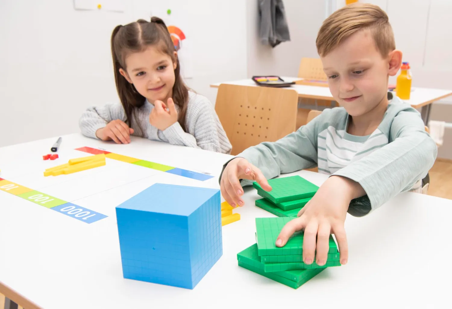 Betzold Dienes-Material Zehnersystemsatz mit Rechentafel