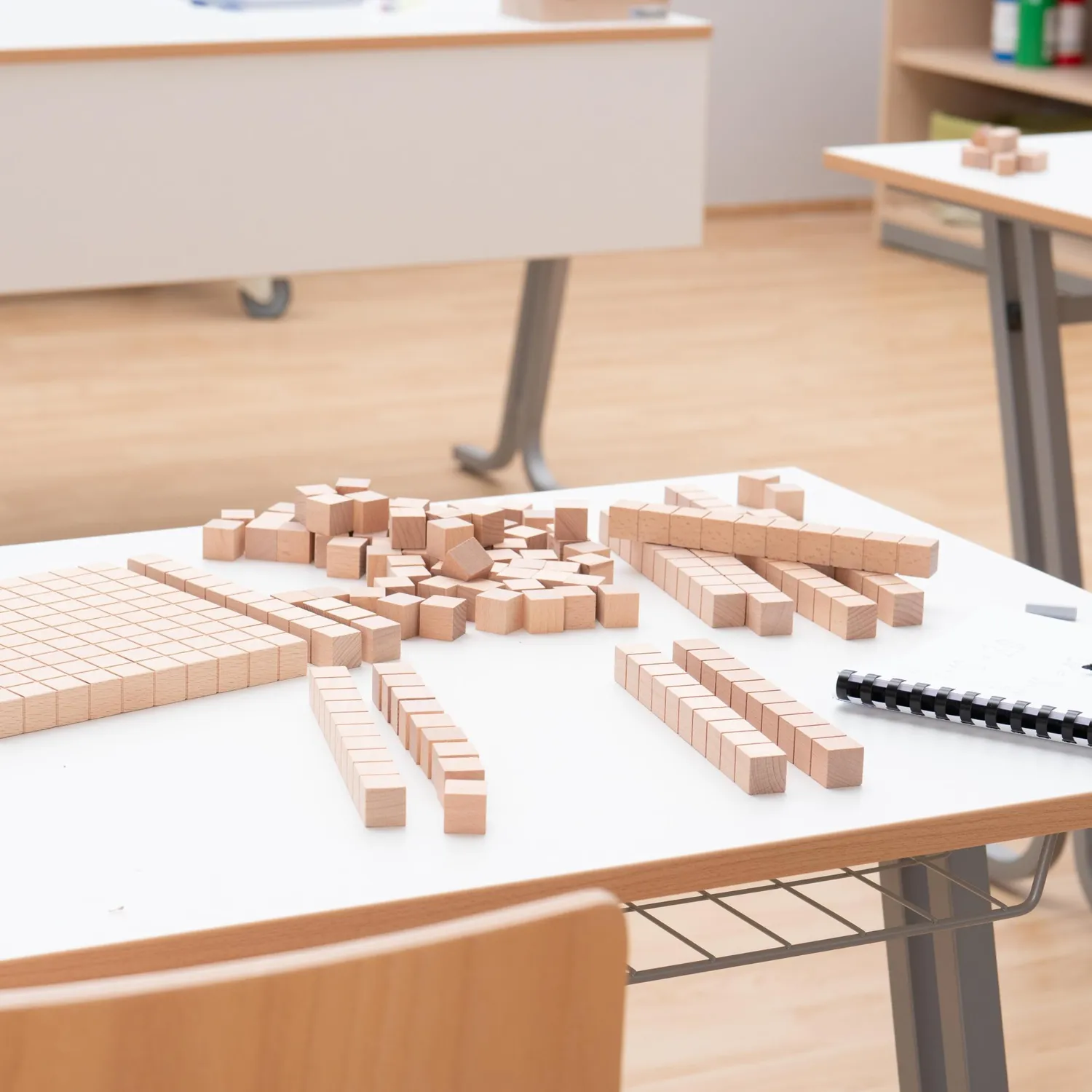 Betzold Riesen-Zehnersystemsatz Rechenset Buche Demonstration